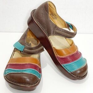Spring Step BUMBLEBEE Brown Leather Multi Stripe Mary Jane Closed Toe Shoes 8.5